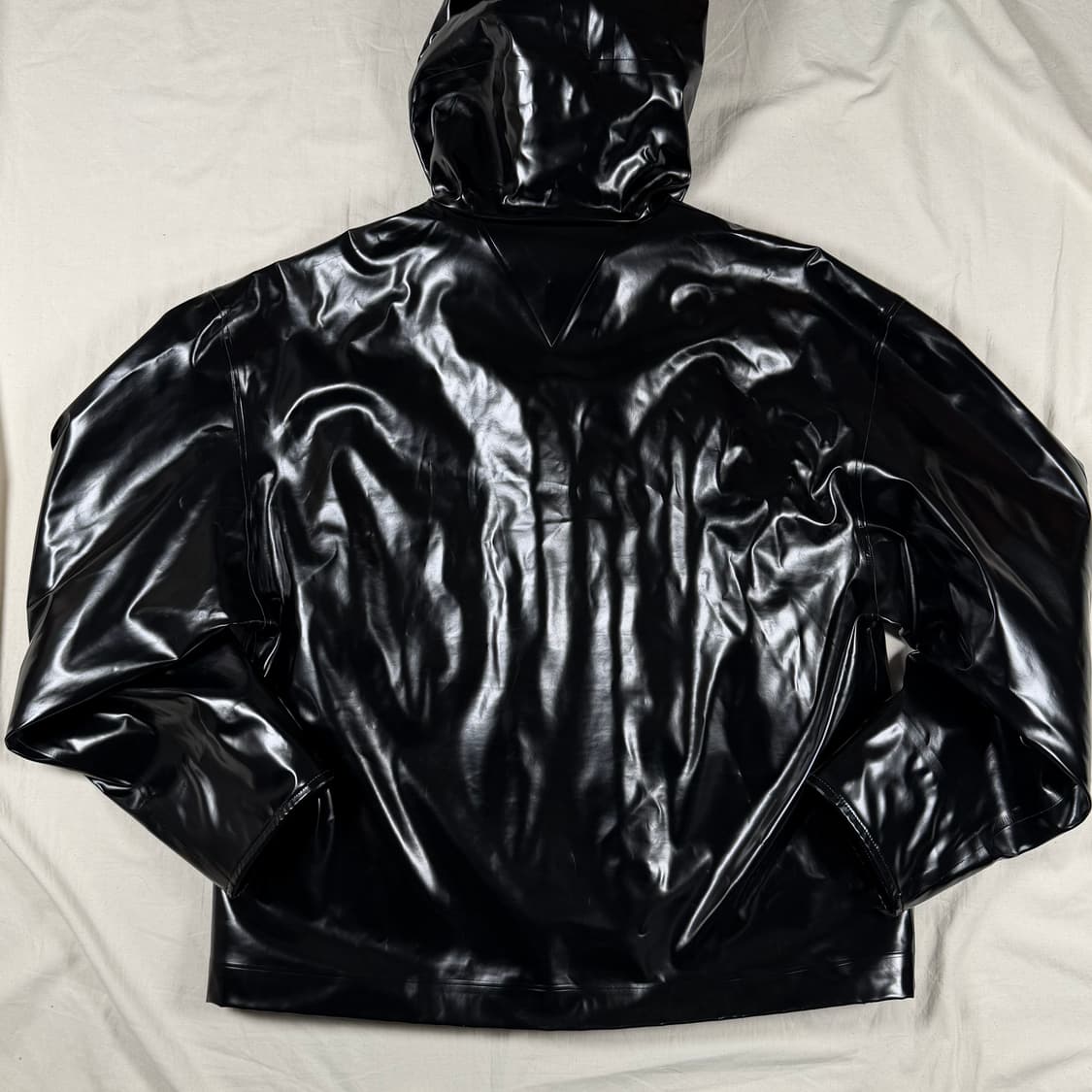 보테가 베네타 글로시 후드 집업 자켓 상품이미지3