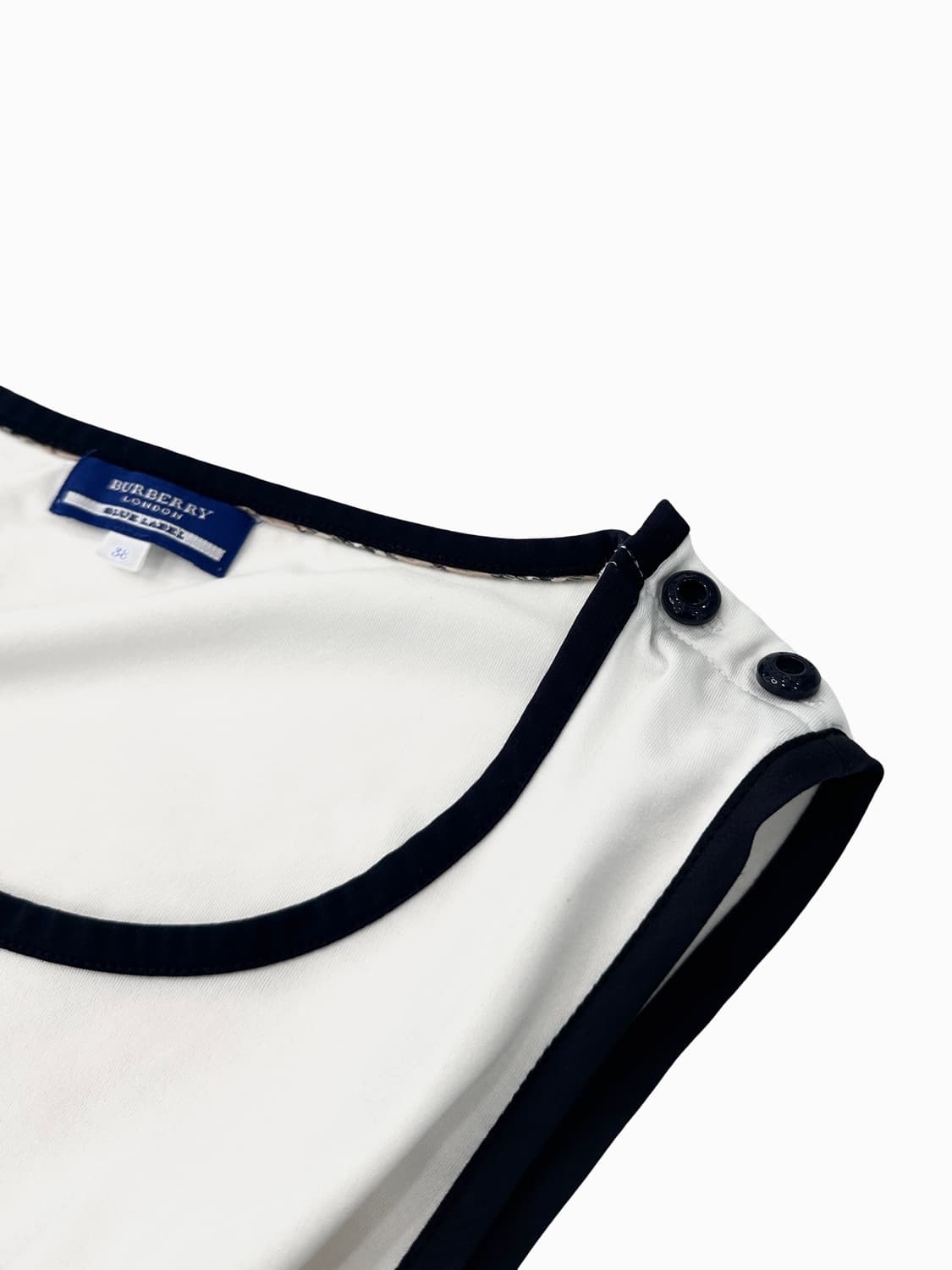 Burberry  Side Shirring Sleeveless Top 상품이미지5