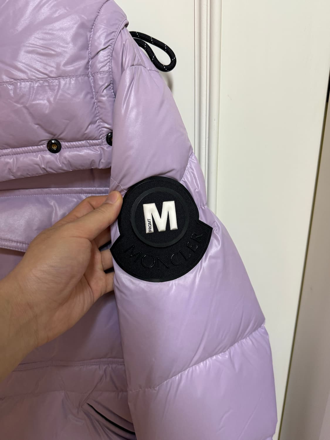 몽클레어 프라그먼트 콜라보다운 상품이미지2