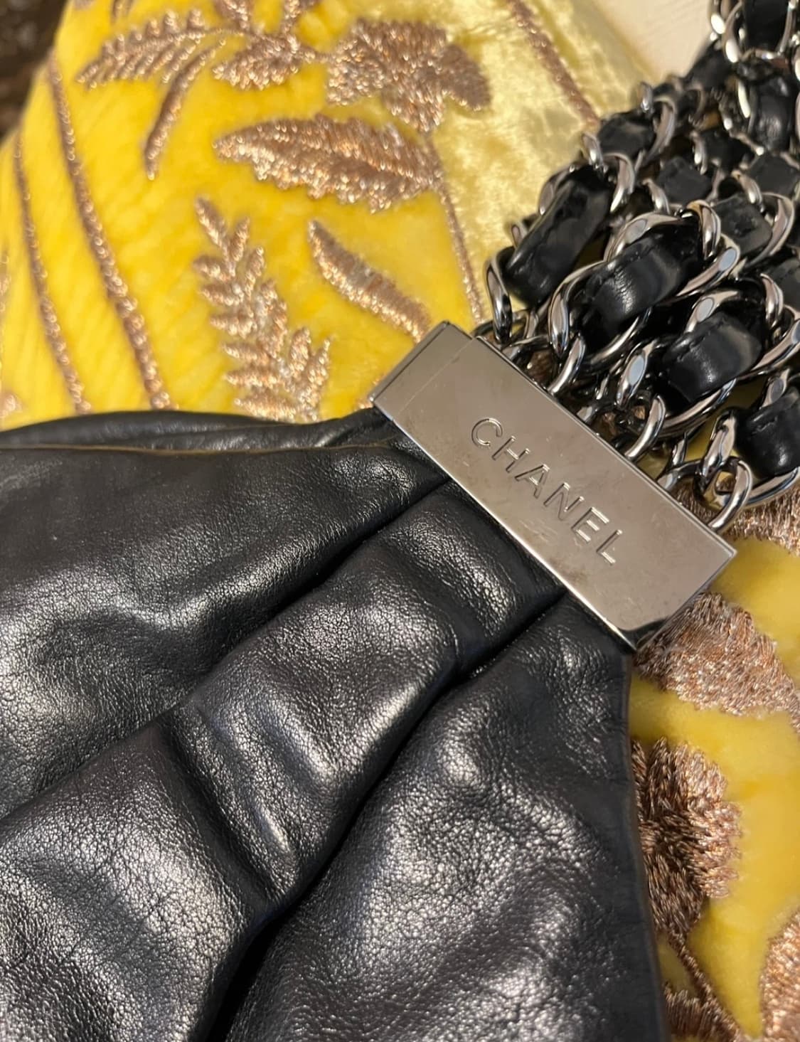 샤넬 시즌 토트 체인백 상품이미지4