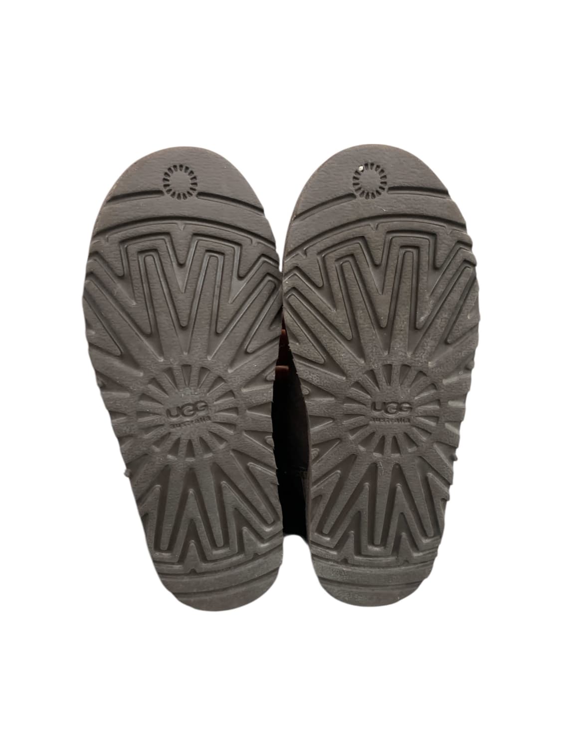 어그 클래식 숏 부츠 브라운 220 상품이미지3