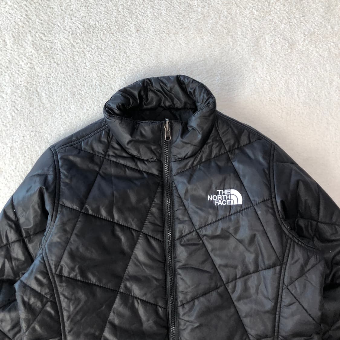 노스페이스 경량패딩 상품이미지3
