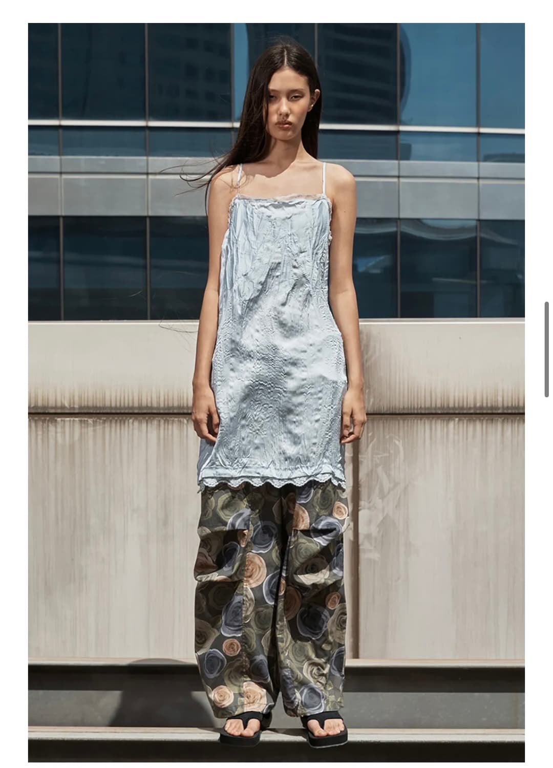 오픈와이와이 CRINKLED LACE TRIM DRESS 상품이미지2
