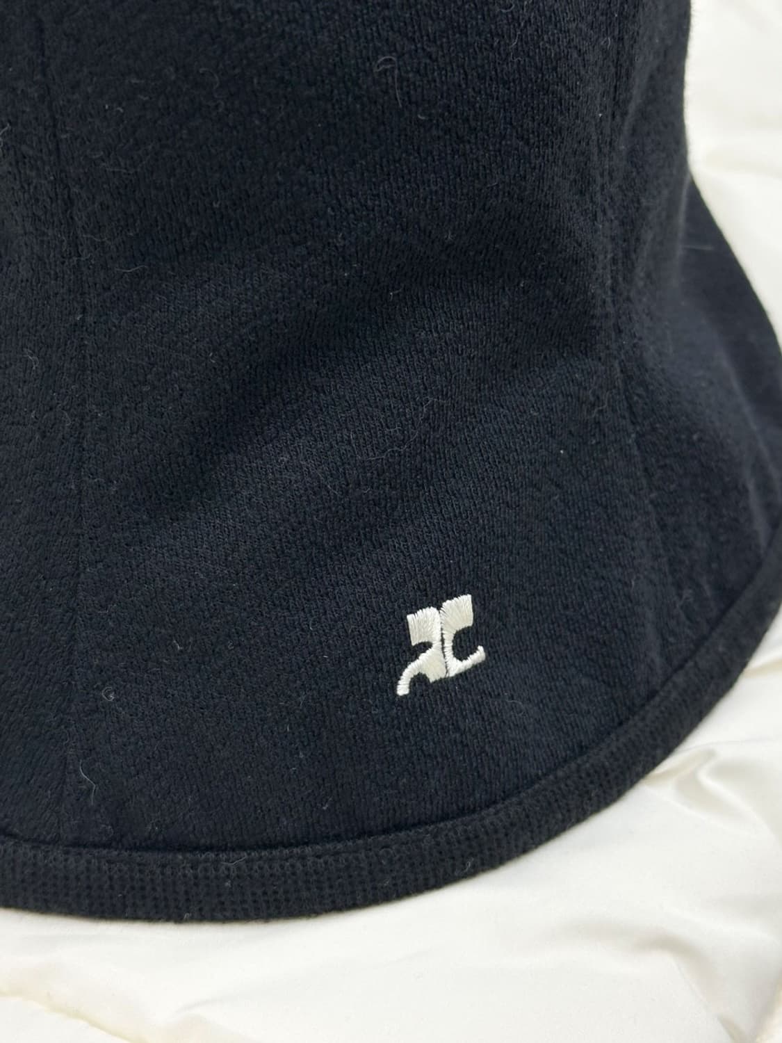 courreges / 꾸레쥬 블랙 버킷햇 상품이미지4
