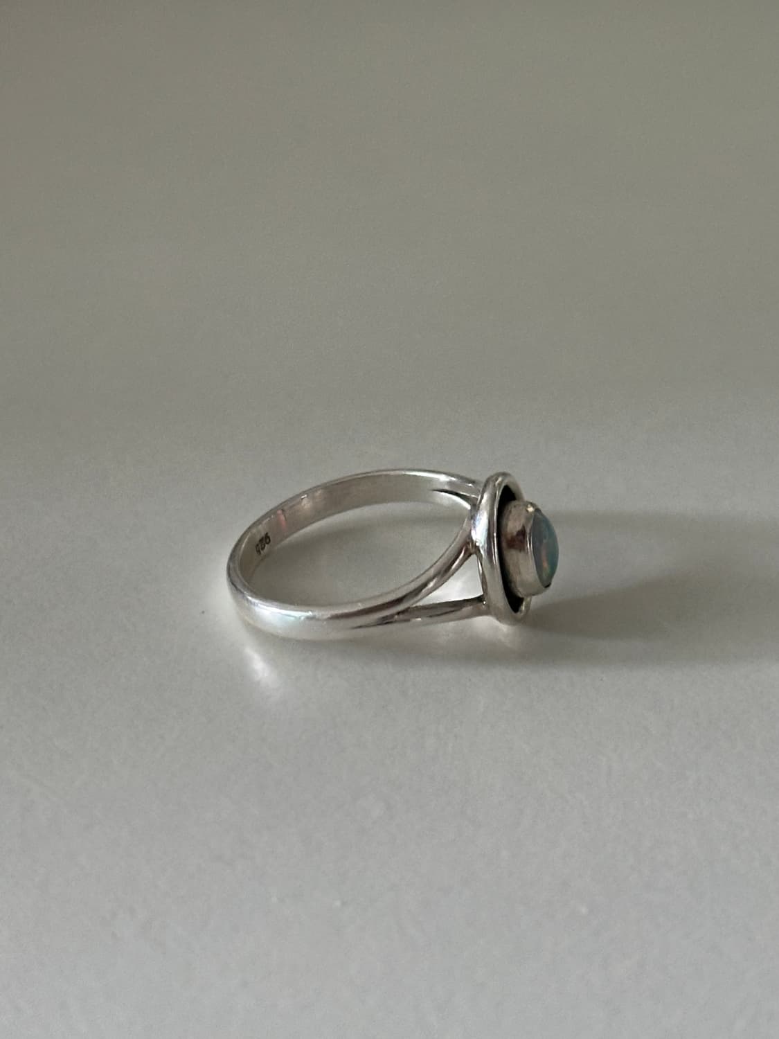 Ethereal Opal Ring 상품이미지3