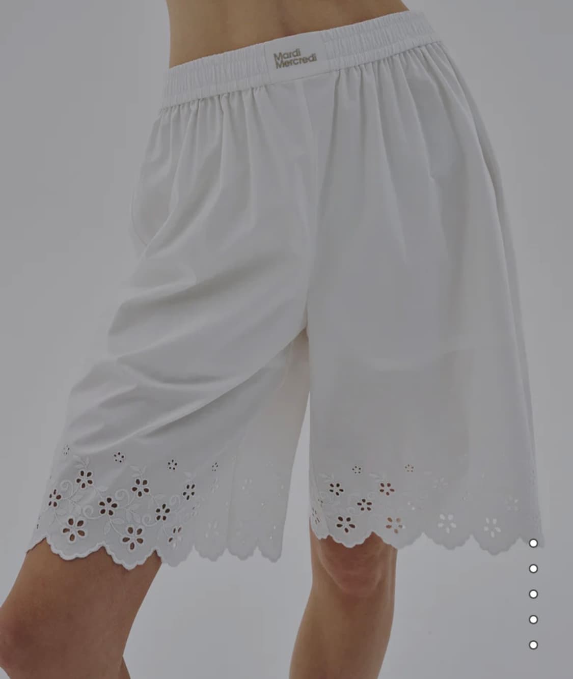 [마르디 메크르디] 자수 펀칭 반바지 (ONE SIZE) 판매합니다! 상품이미지2