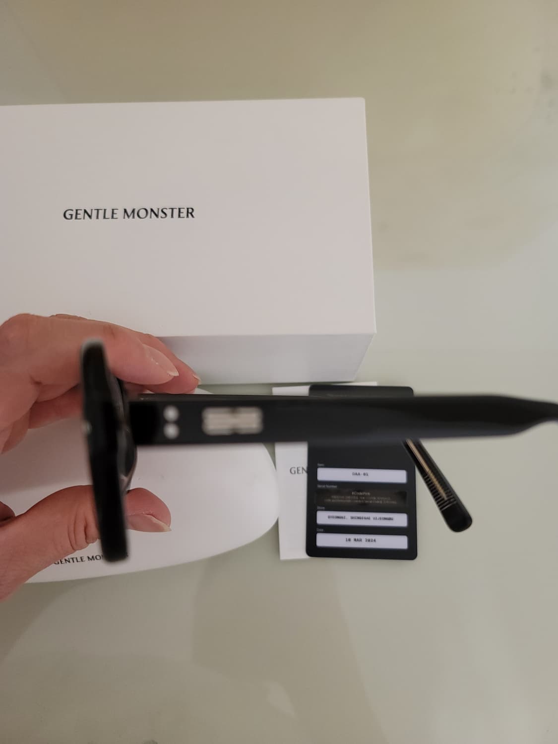 젠틀몬스터 오아01(OAA)판매합니다. 상품이미지1