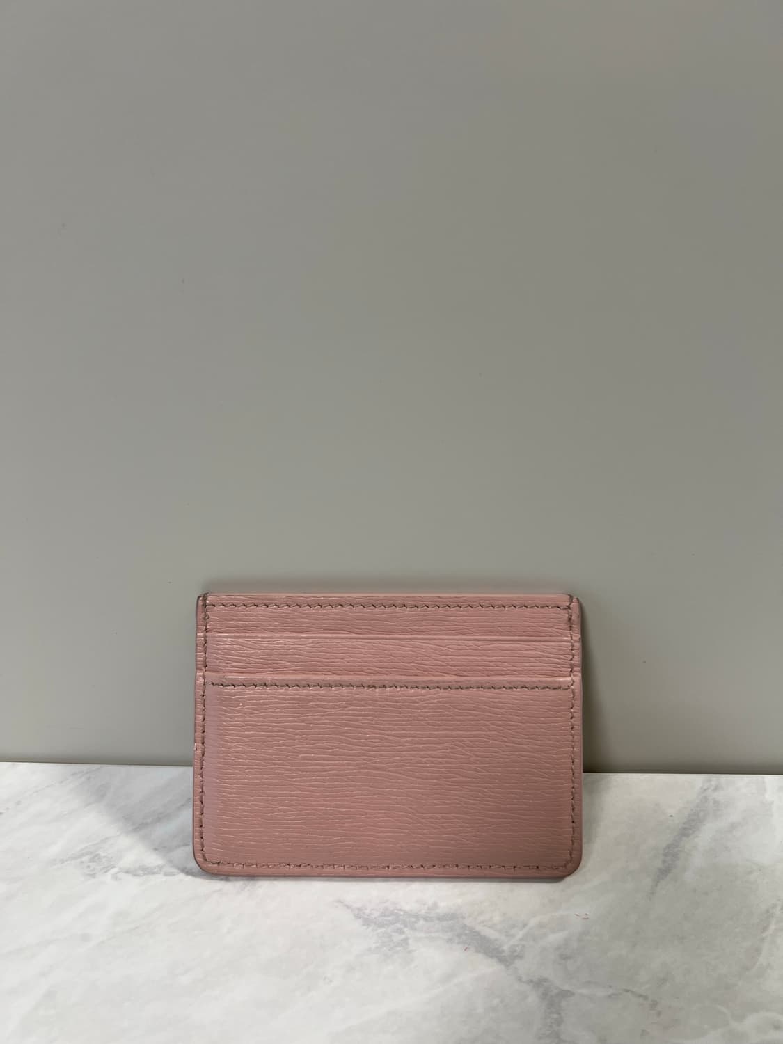 구찌 스크립트 라이트 레더 카드지갑 핑크 상품이미지2