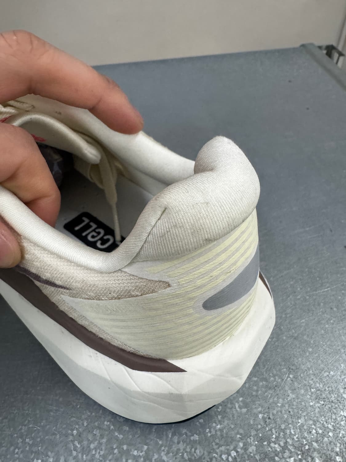 뉴발란스 퓨어셀 레벨 v5 앙고라 290 상품이미지8