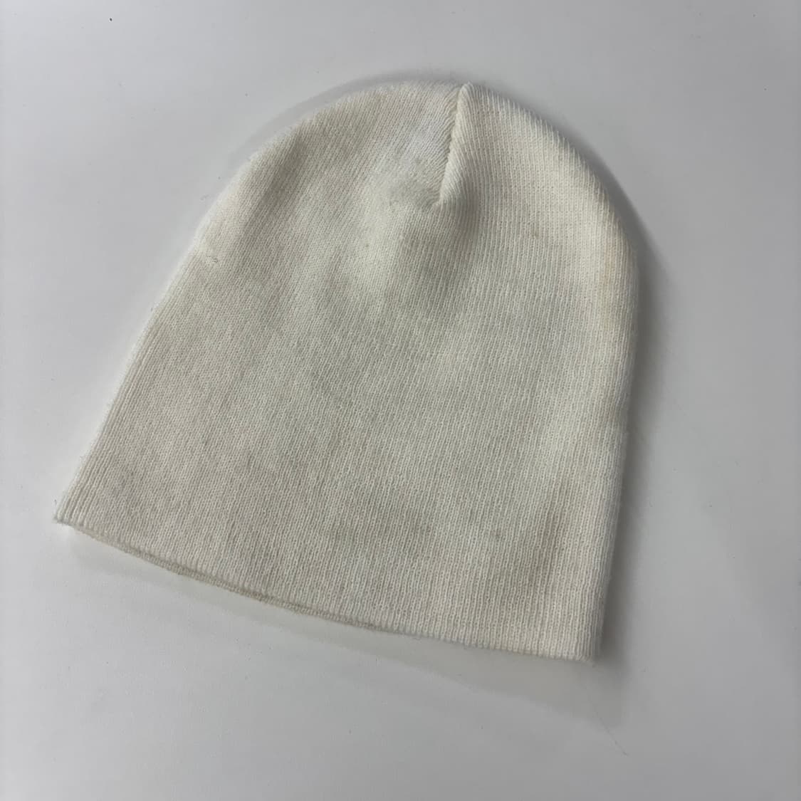 큐빅 바이오하자드 로고 화이트 비니 상품이미지2