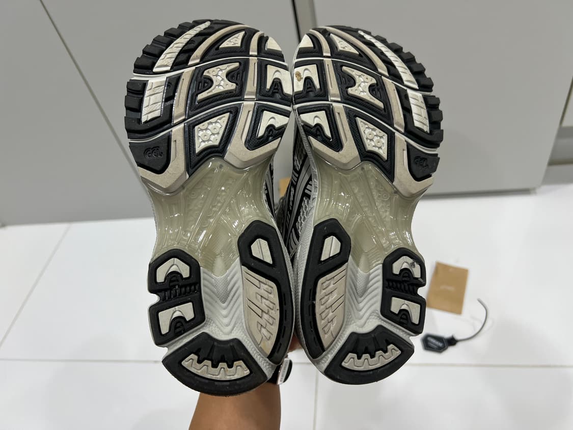 아식스 젤카야노 14 스모크그레이 230(2시간 착용) 상품이미지5