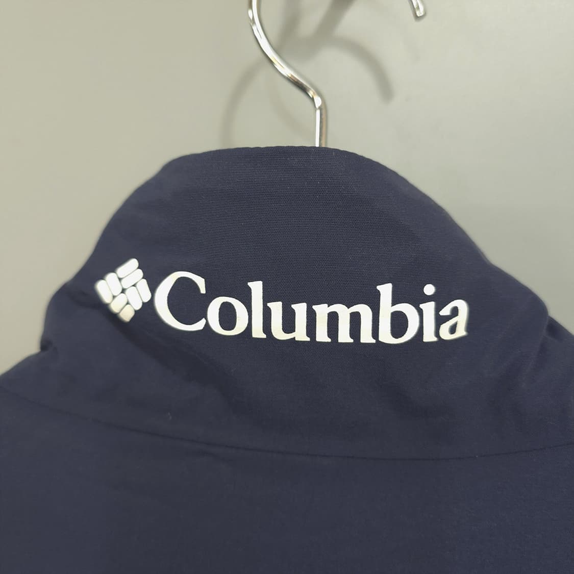 컬럼비아 Columbia 로고 자수 바람막이 자켓 네이비 M 상품이미지6