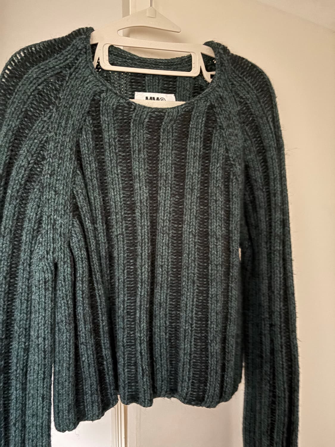 MM6 크롭 니트 상품이미지2