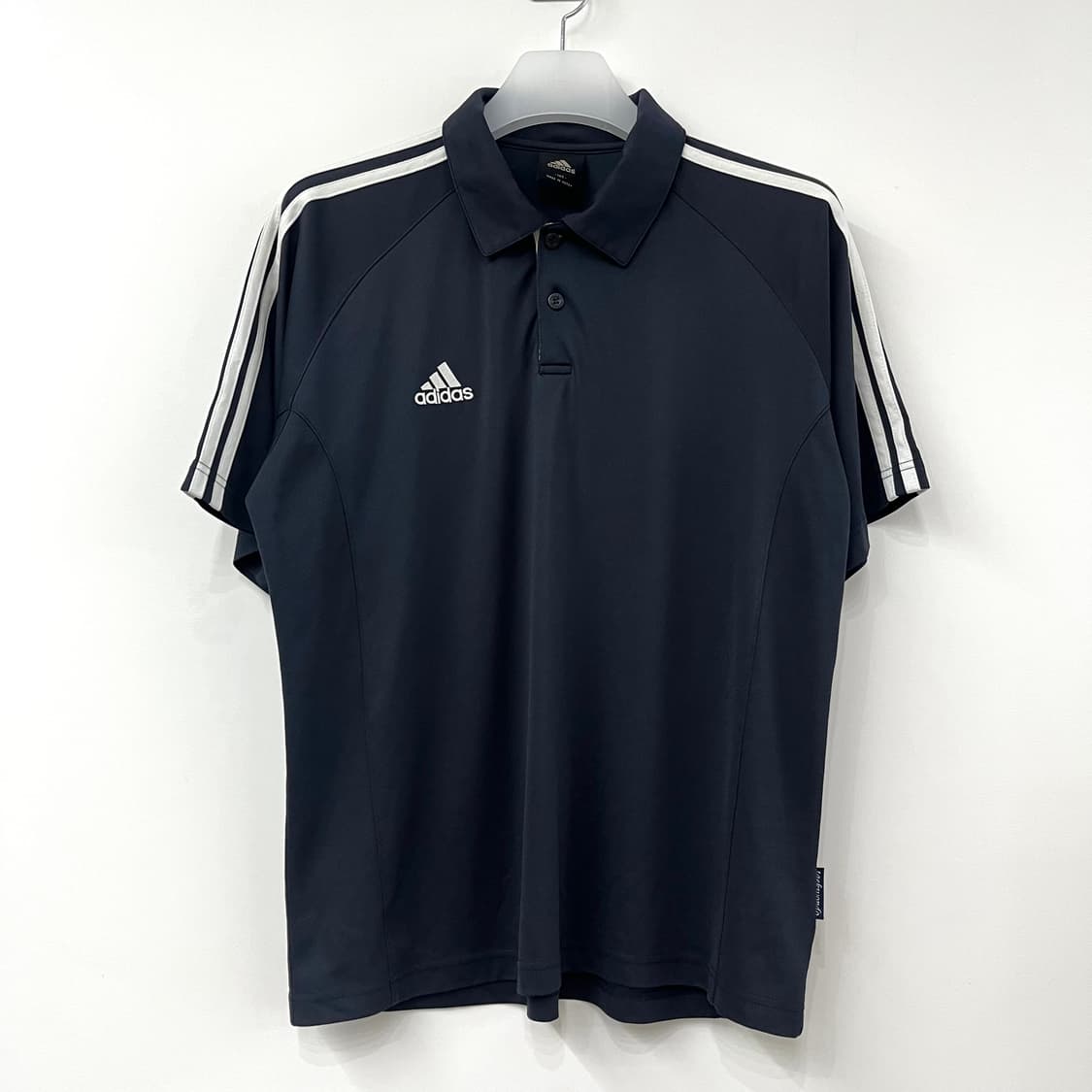 아디다스 자수로고 딥네이비 기능성 카라 반팔 티셔츠 상품이미지2