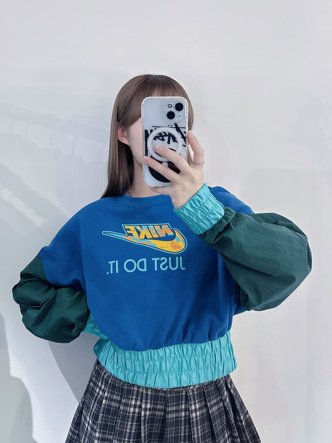 나이키 크롭 맨투맨 상품이미지1