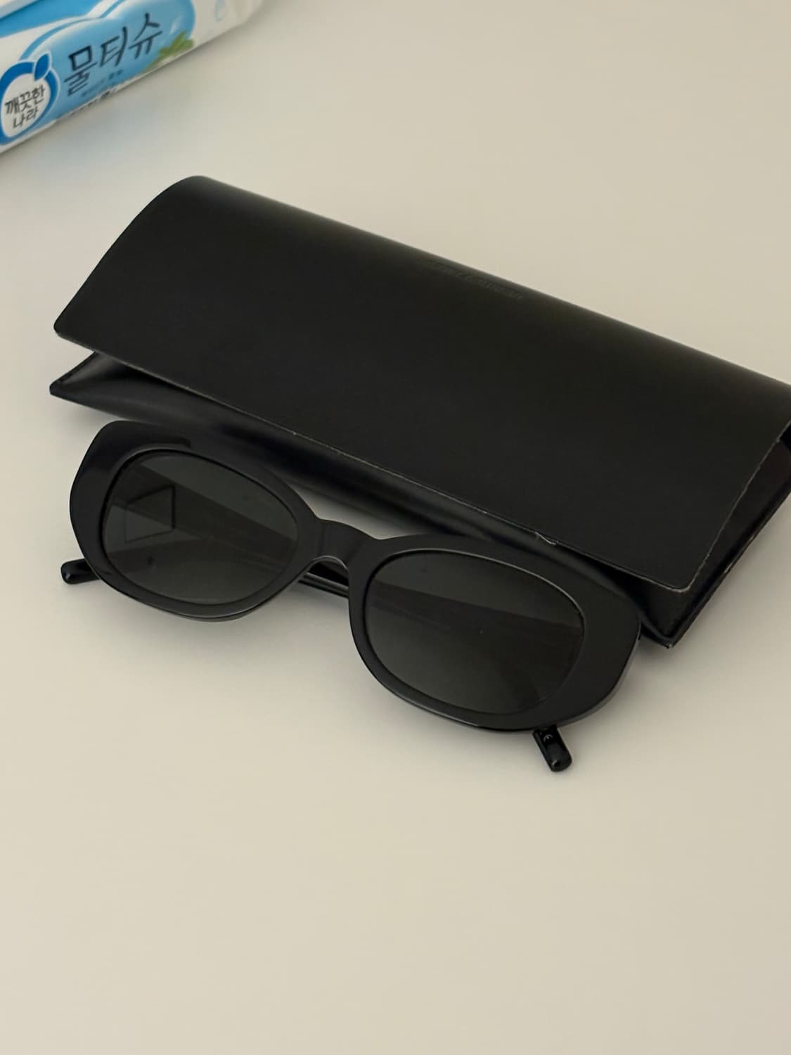 생로랑 베티 선글라스 상품이미지1