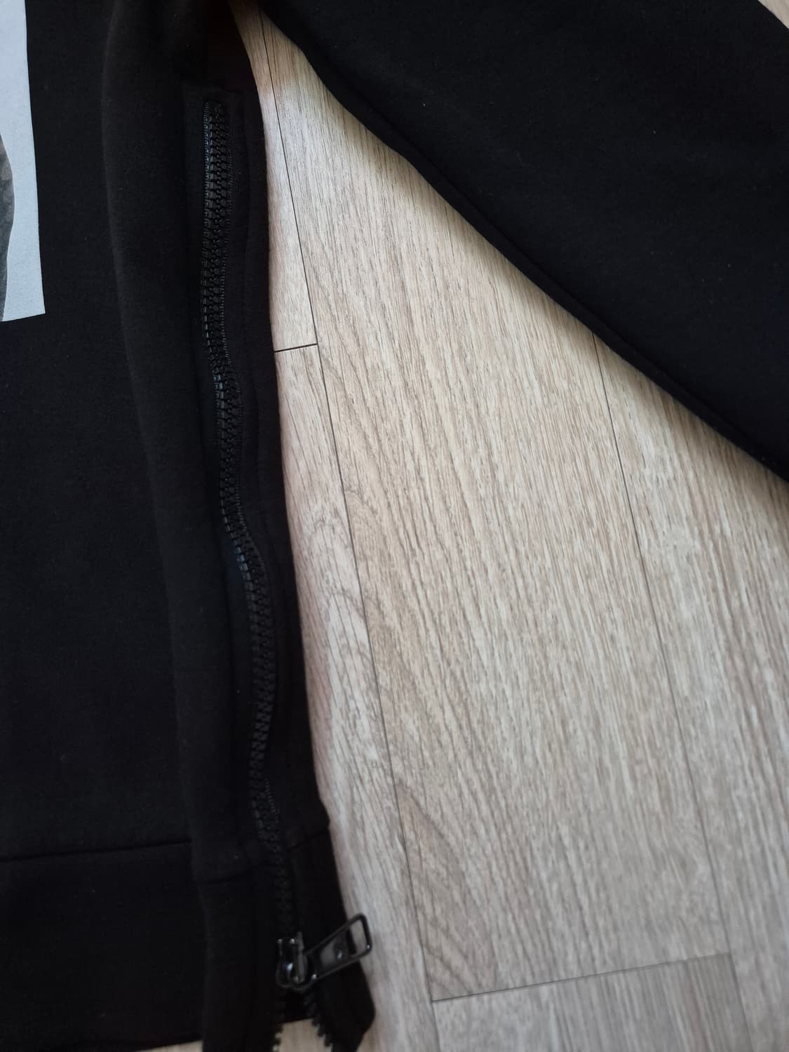 닐바렛 석고상 타투프린팅 맨투맨 상품이미지4