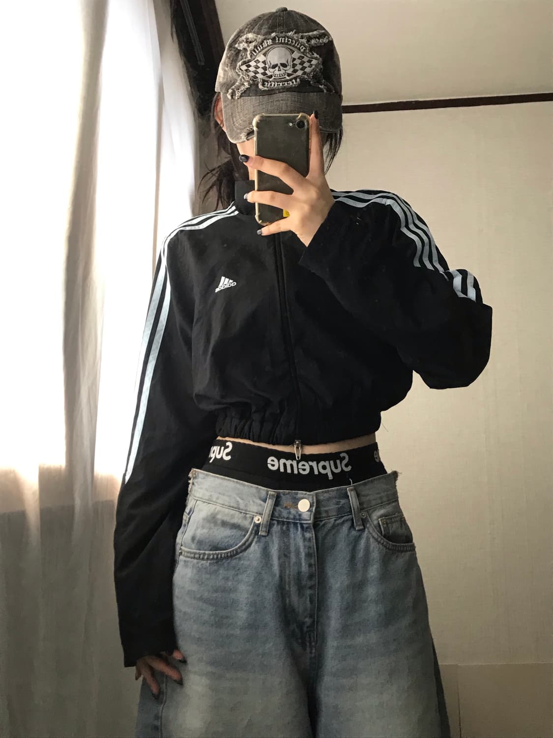 아디다스 블랙 연하늘 크롭 투웨이 바람막이 상품이미지3