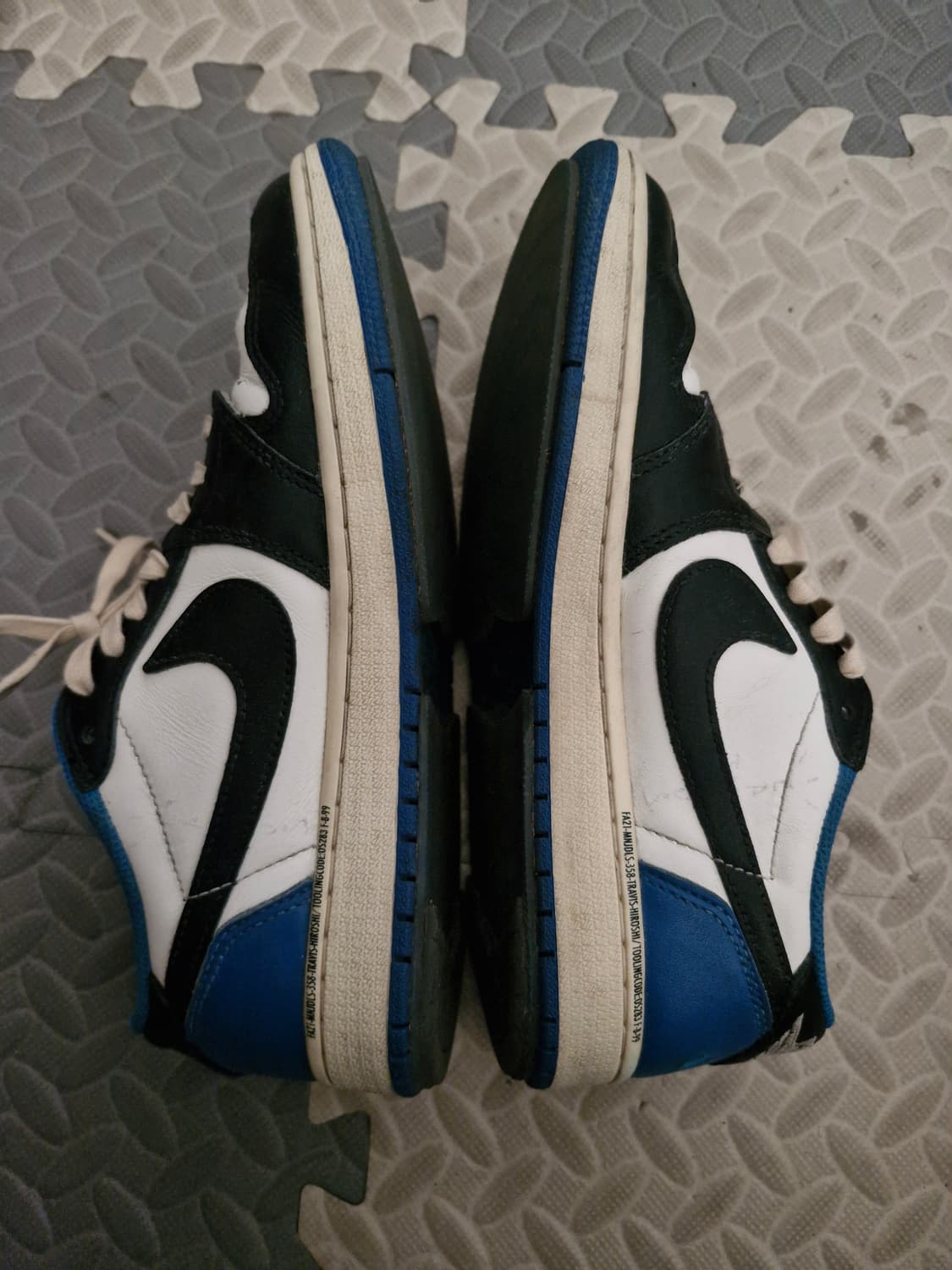 조던1 스캇x프라그먼트 상품이미지3