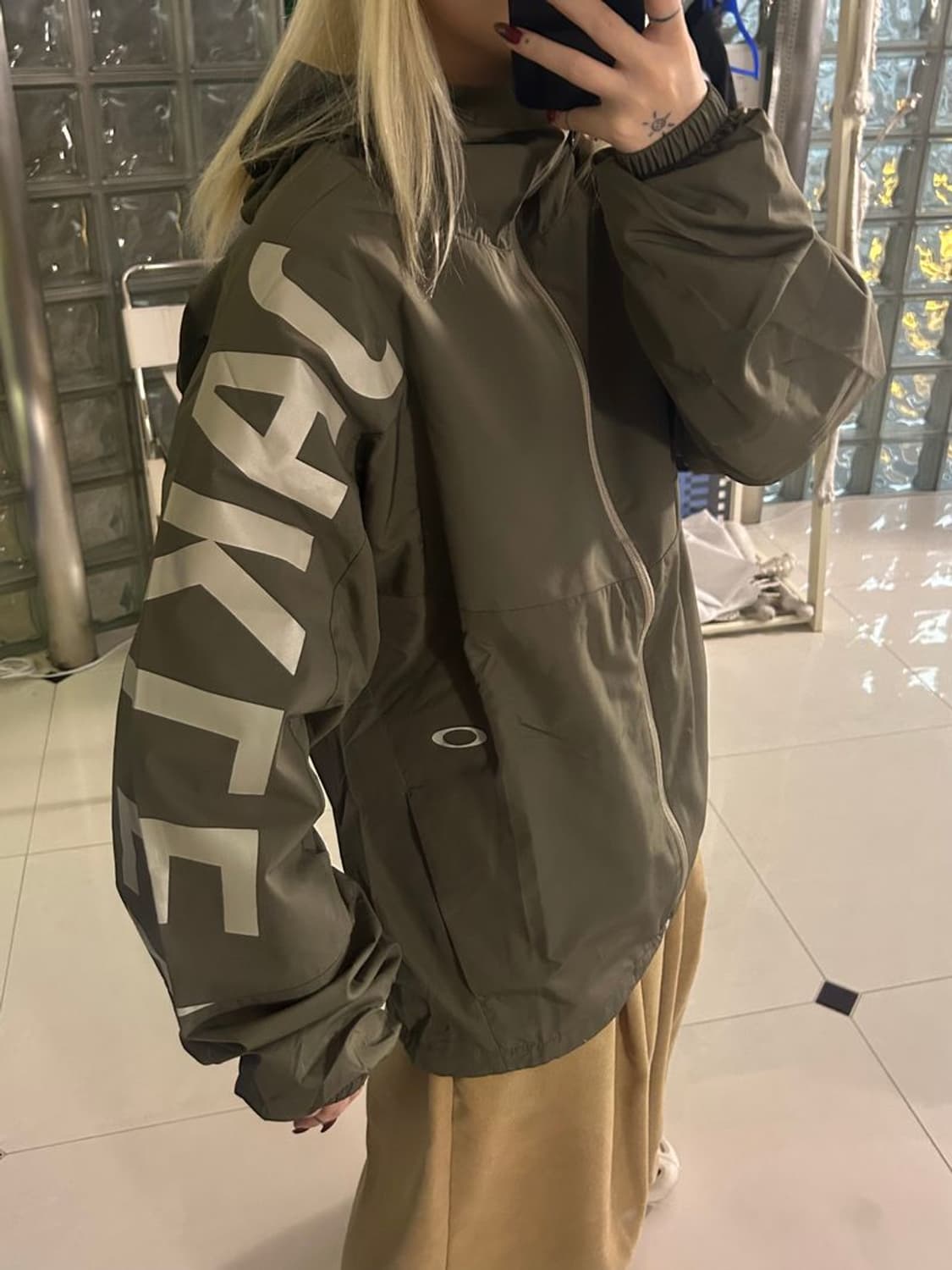 WIND MESH JACKET 방풍 메쉬 재킷 14.7 FOA406887 상품이미지1