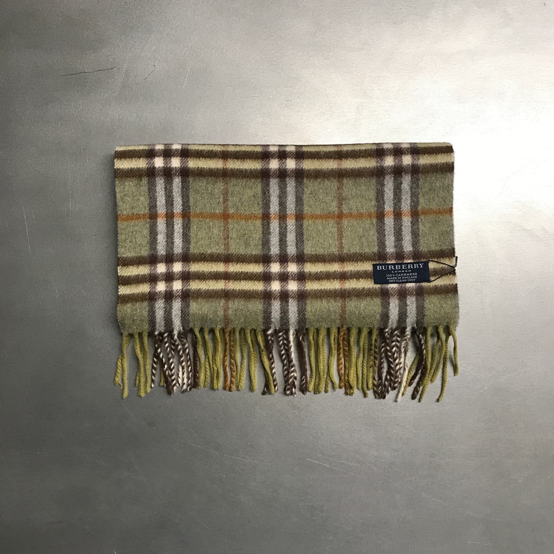 버버리 정품 캐시미어 머플러 카키 상품이미지2