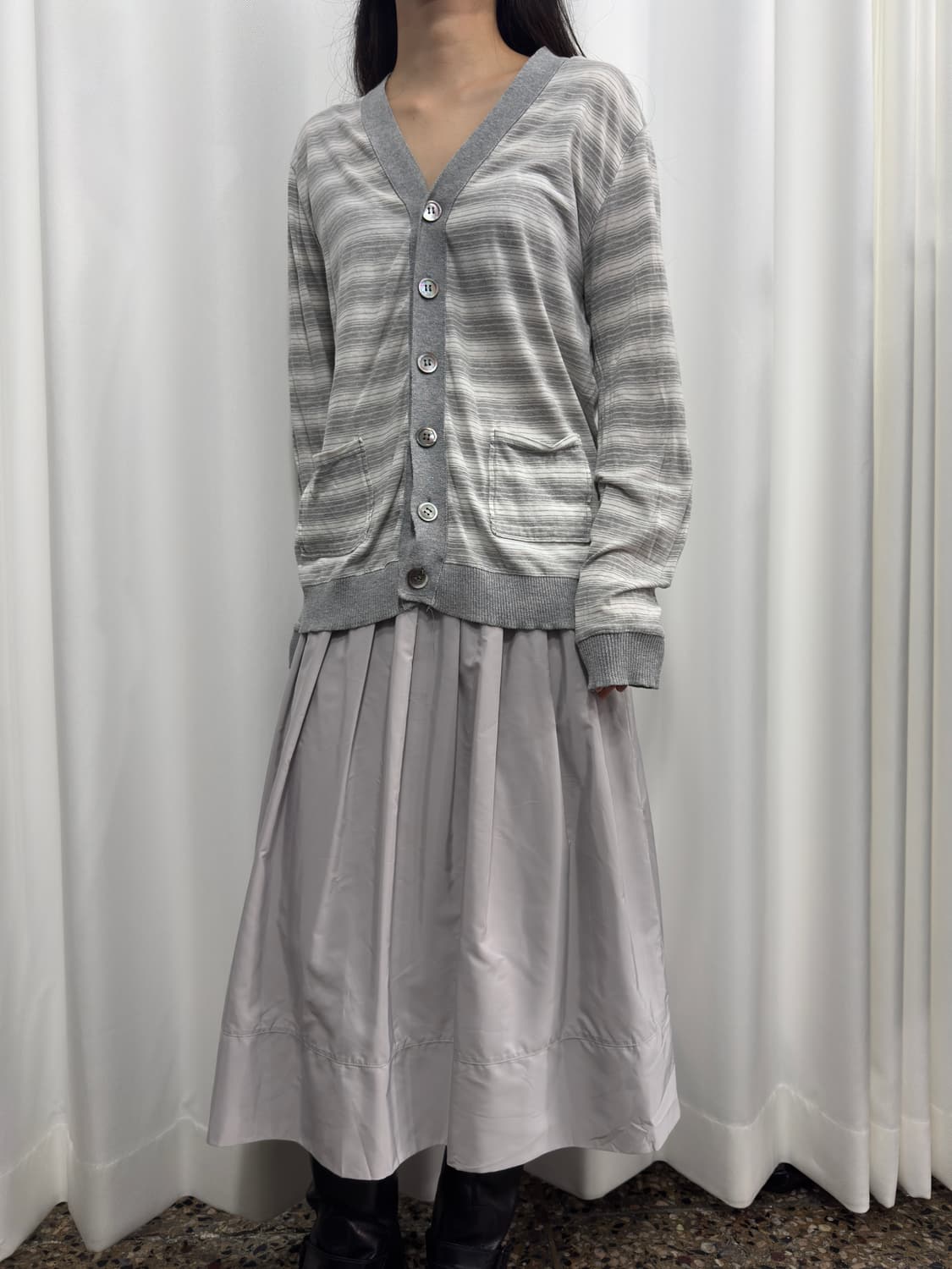 soft gray stripe cardigan 상품이미지4