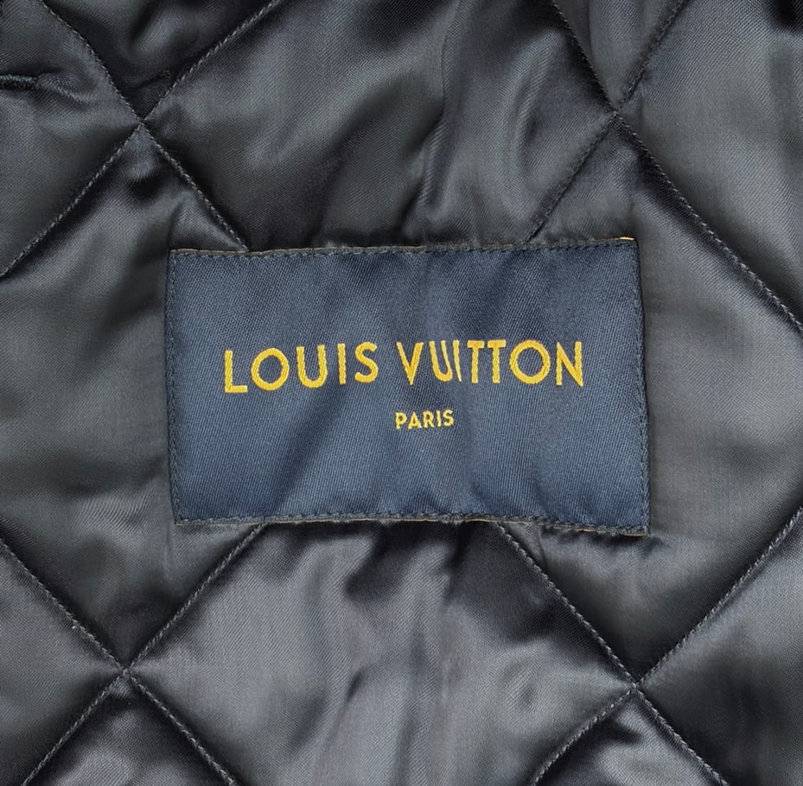 [52] 루이비통 남성 다미에 워크웨어 패디드 데님 트러커 자켓 인디고 상품이미지7
