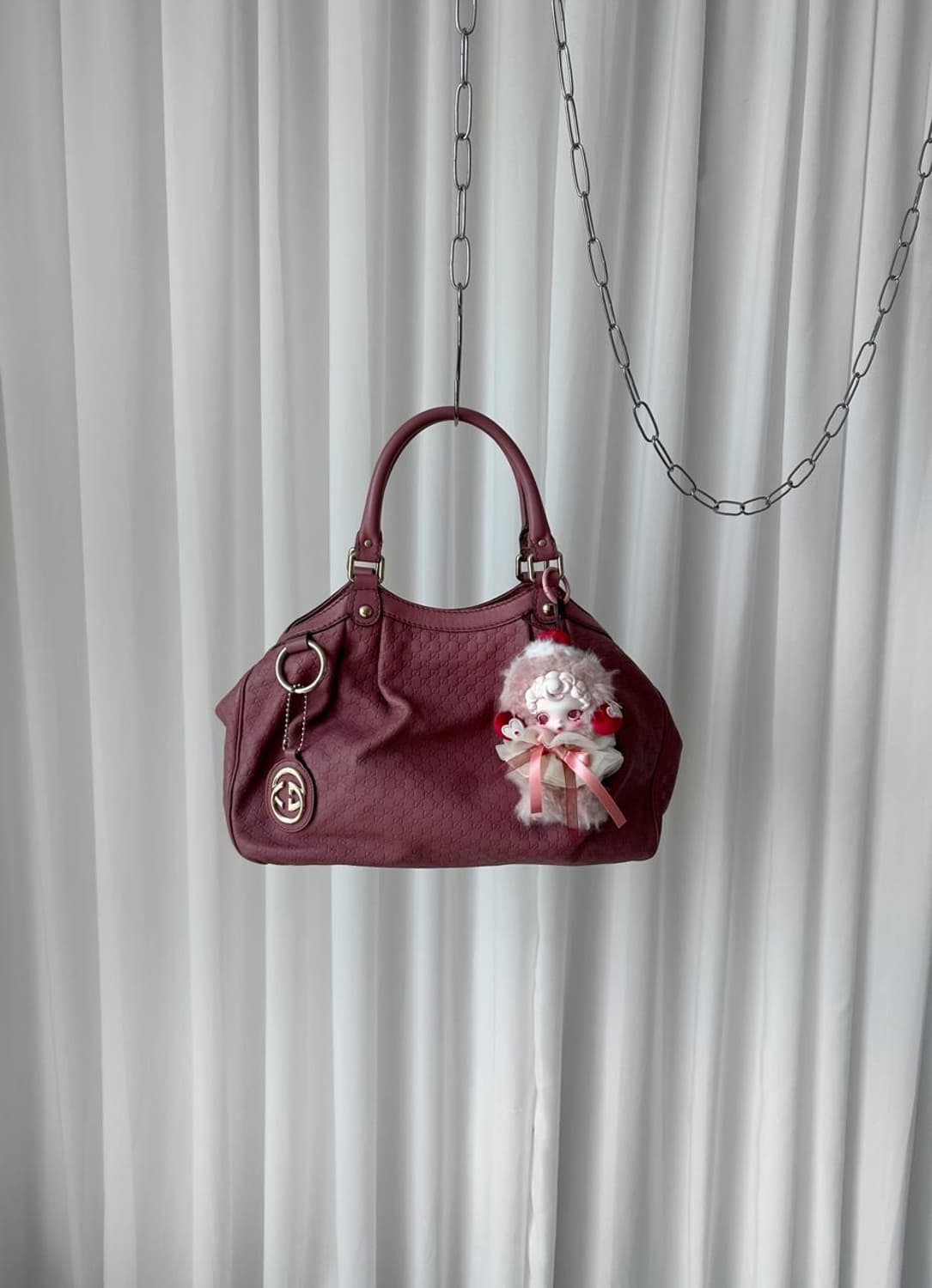 구찌 핑크 수키 레더 숄더백 상품이미지1