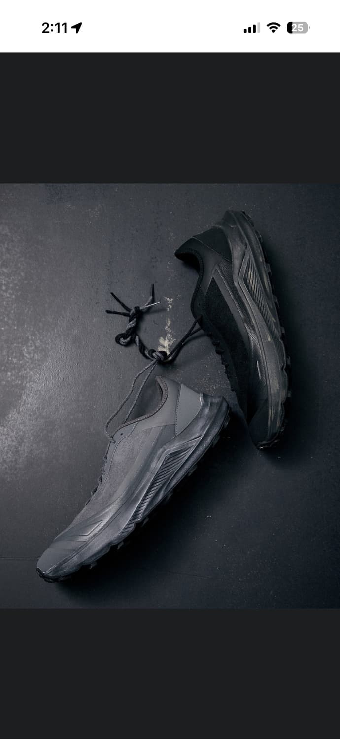 해칭룸X데상트 런닝슈즈 그레이 280 상품이미지1