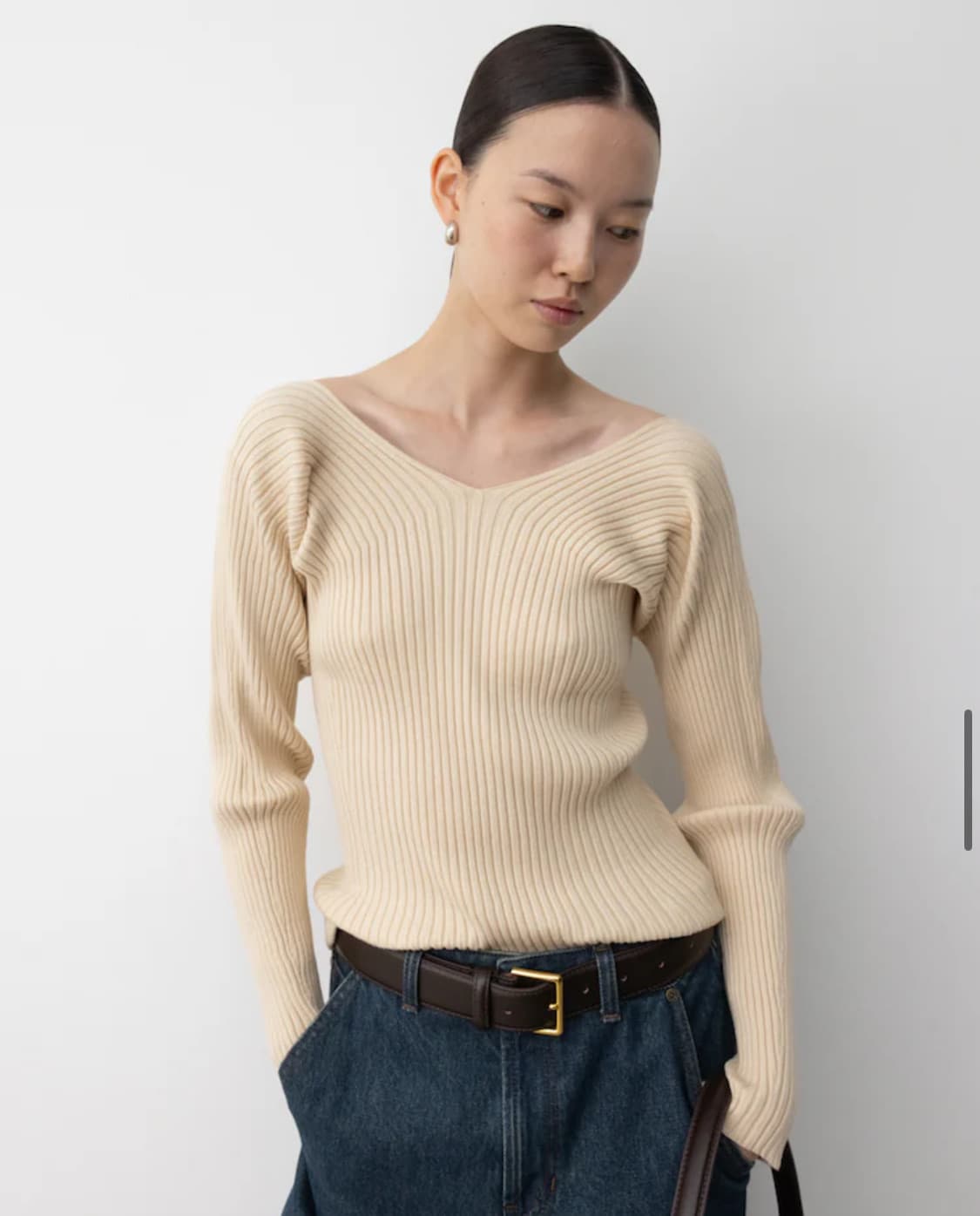 디애퍼처 니트 delia knit top 블랙 상품이미지4