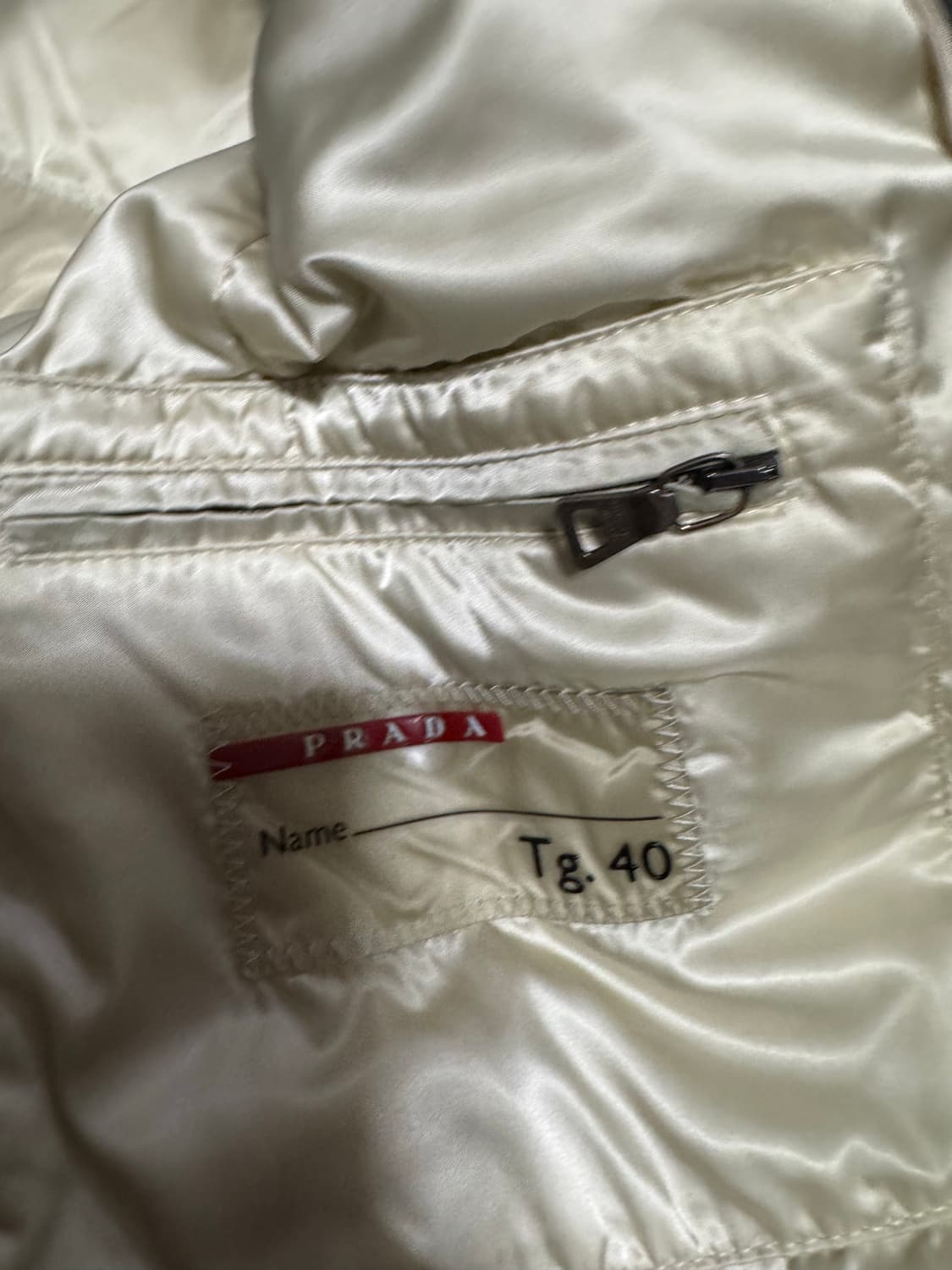 40 프라다 그린 다운 패딩 상품이미지9