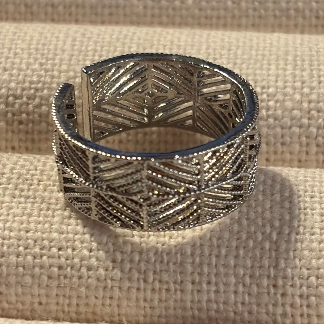 새상품 여성 신주 빗살 오픈링 반지  상품이미지8