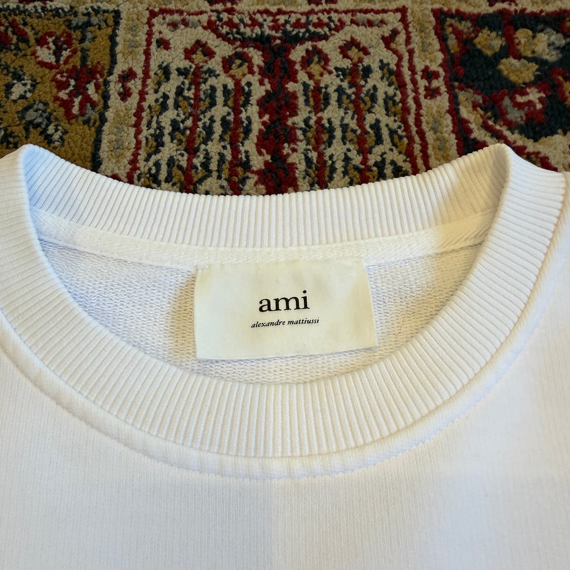 아미 스몰 하트 로고 스웻셔츠 맨투맨 [ 105 ] 상품이미지5