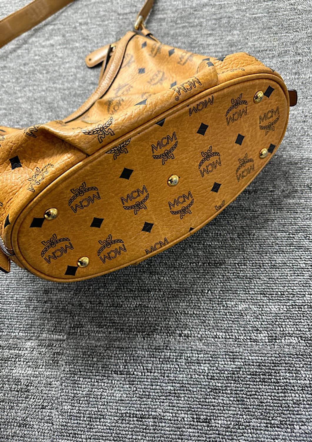 MCM 숄더백  상품이미지4