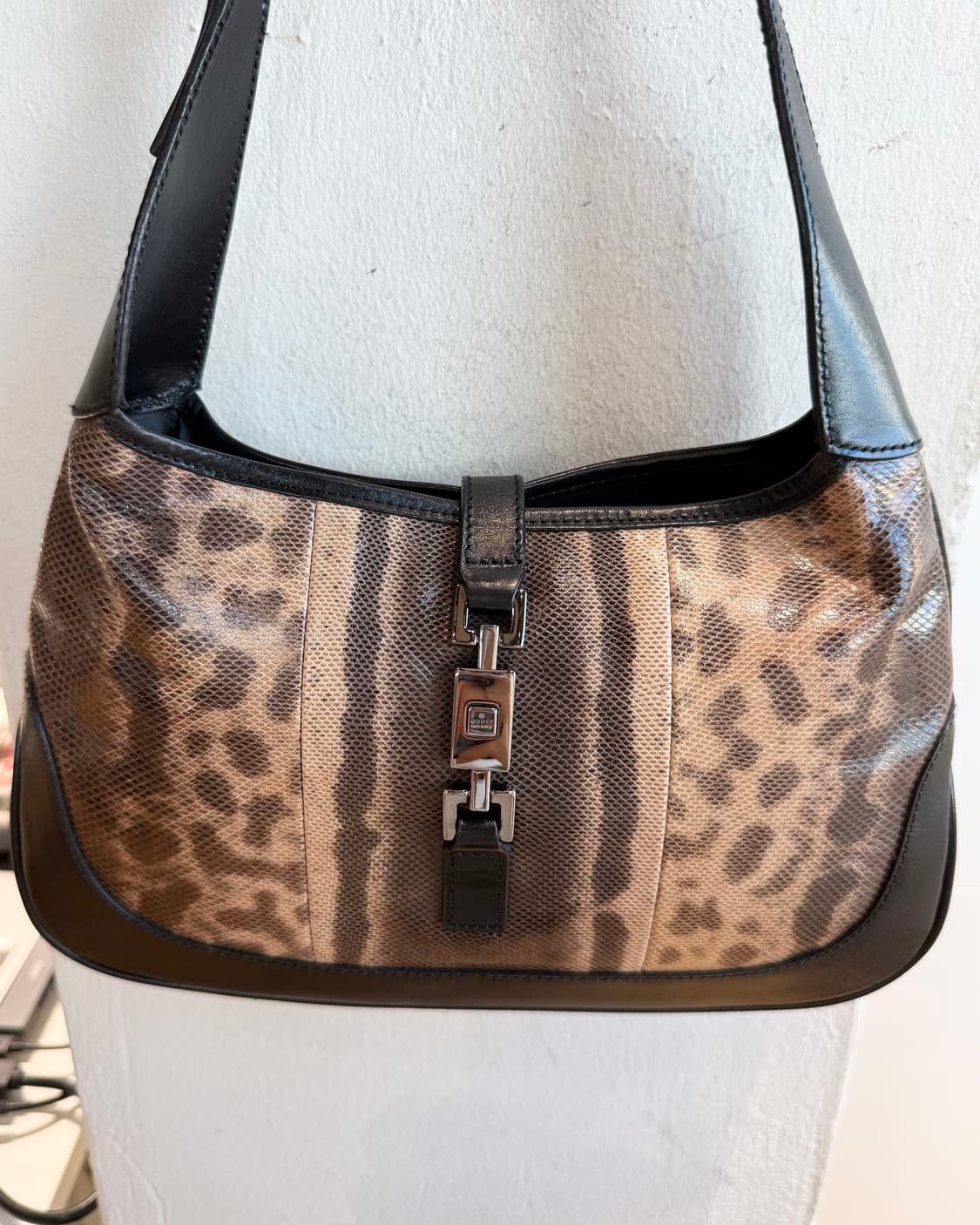 구찌 브라운 리자드 레더 재키 호보백  상품이미지3