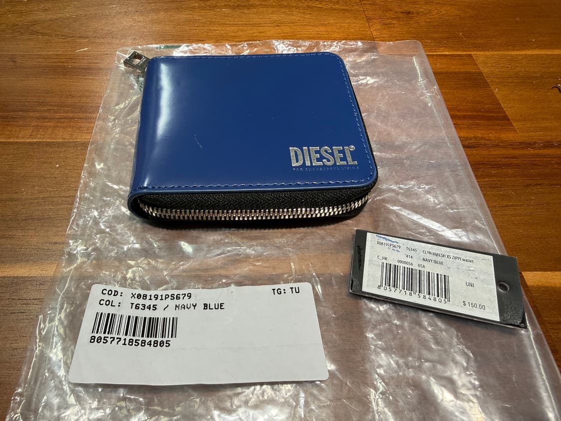 디젤 지퍼 클로저 글로시 지갑 송아지 가죽 블루 새상품 상품이미지4