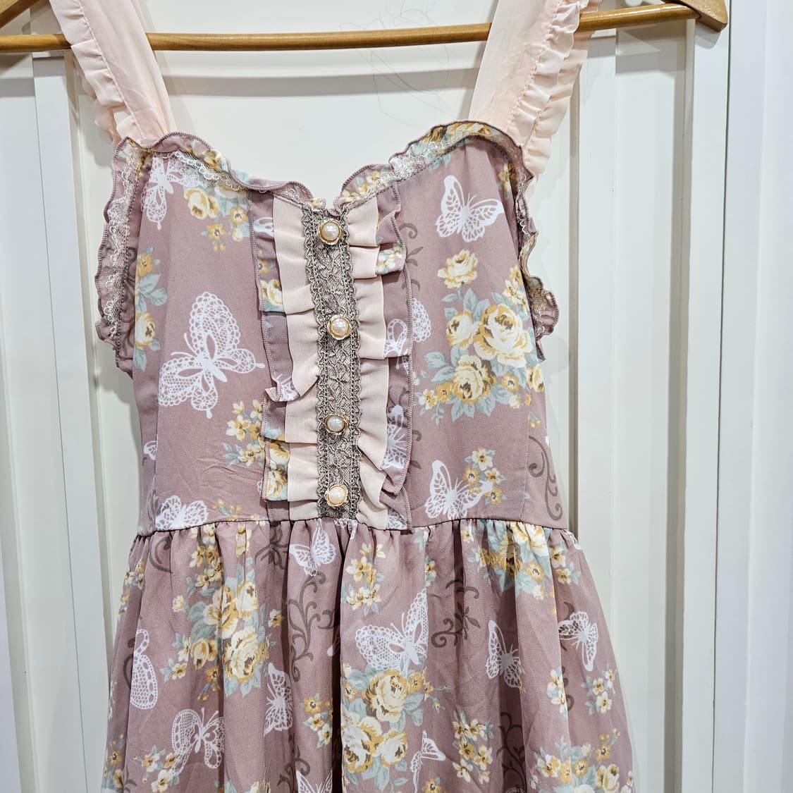 엑시즈팜(Axes Femme) 로즈 버터플라이 프릴 원피스 상품이미지2