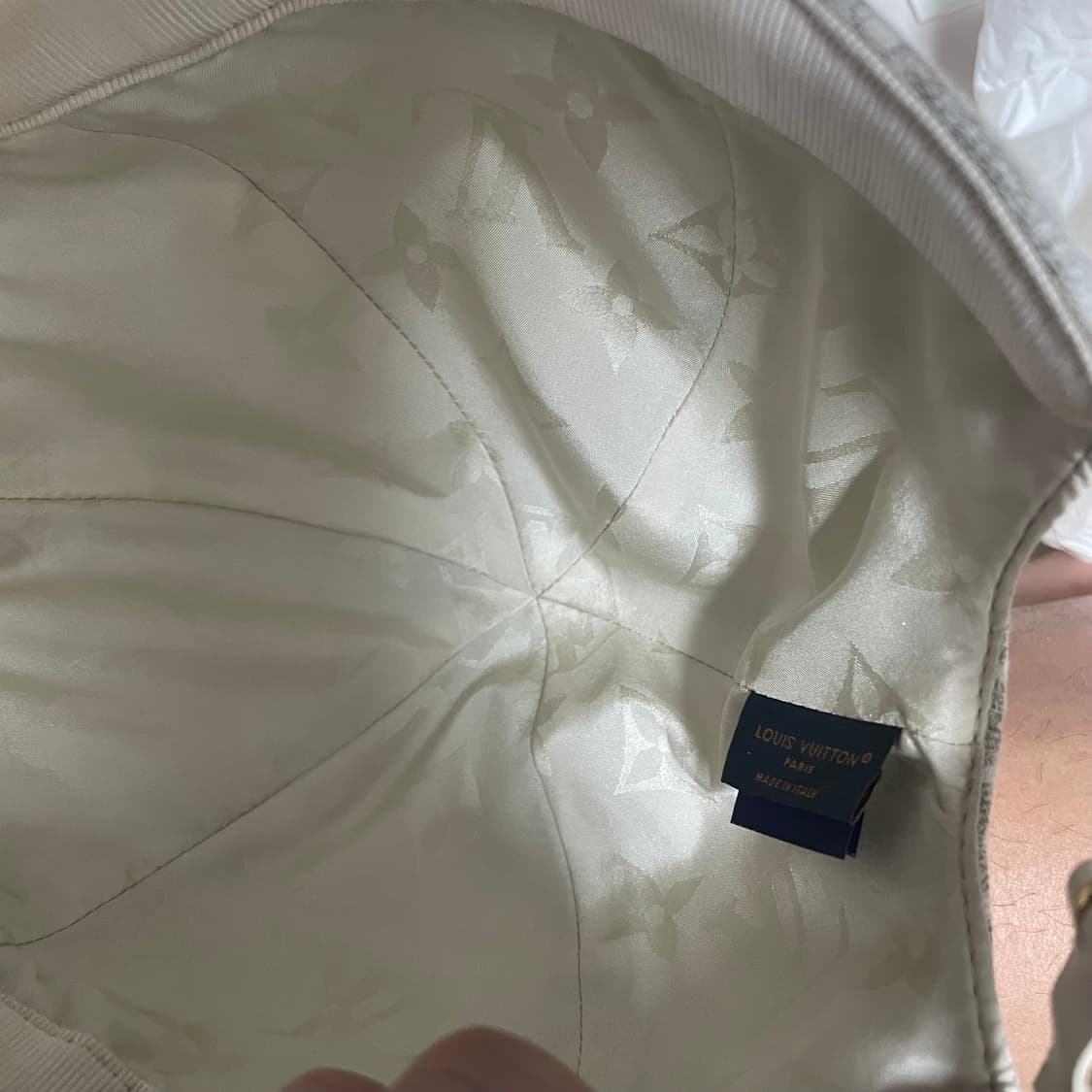 백화점판 루이비통 모노그램 데님 캡 모자 새상품급 상품이미지7