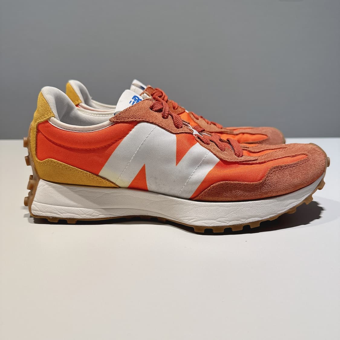 [270] 뉴발란스 327 오렌지 화이트 상품이미지1