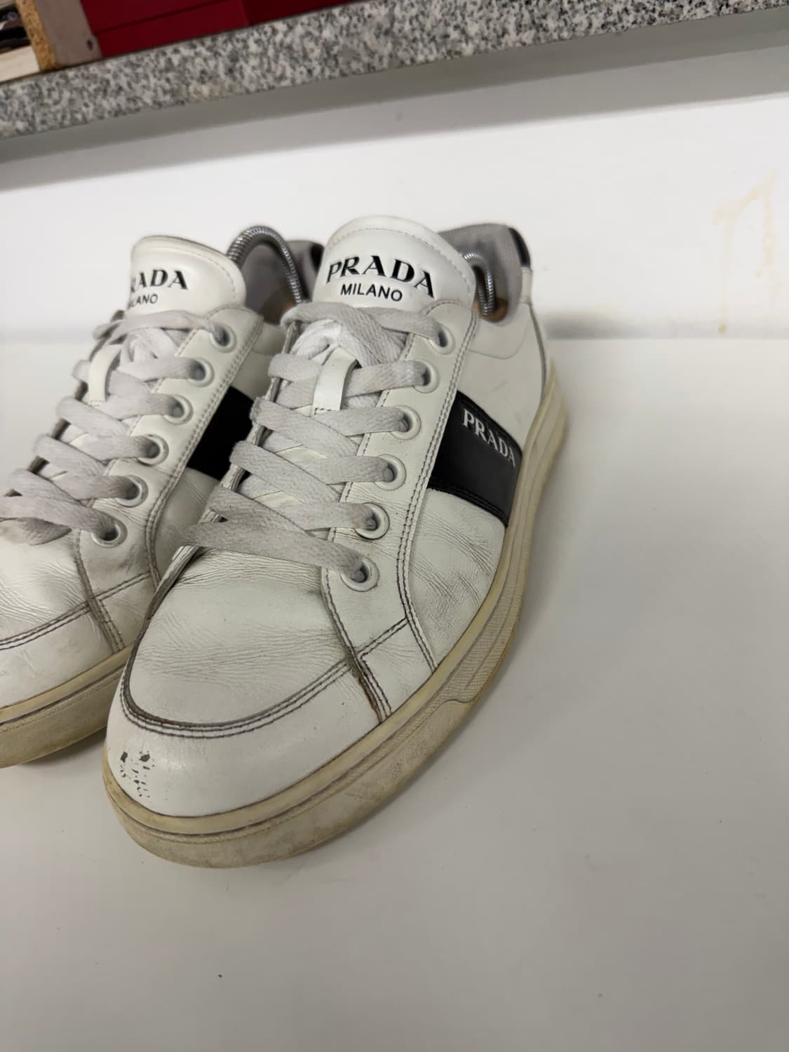 정품) 프라다 남성 밀라노 스니커즈 7 상품이미지2