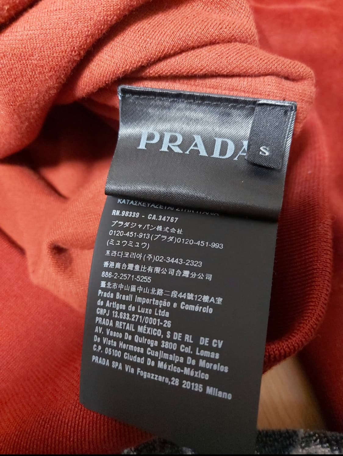 Prada 벨벳 폴로 롱슬리브 상품이미지6
