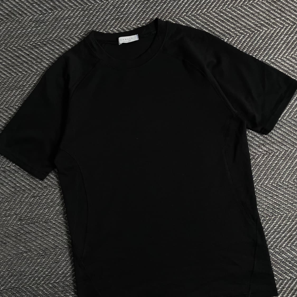 갬블 블랙 머슬핏 미니멀 티셔츠y 3170 상품이미지1