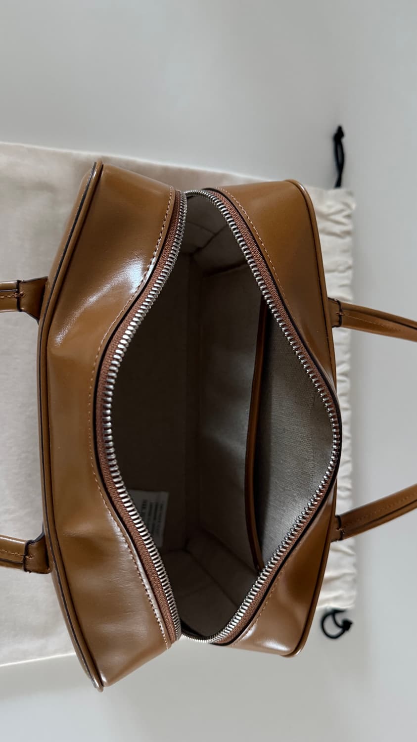 투티에 로케 스몰백 카라멜 상품이미지9