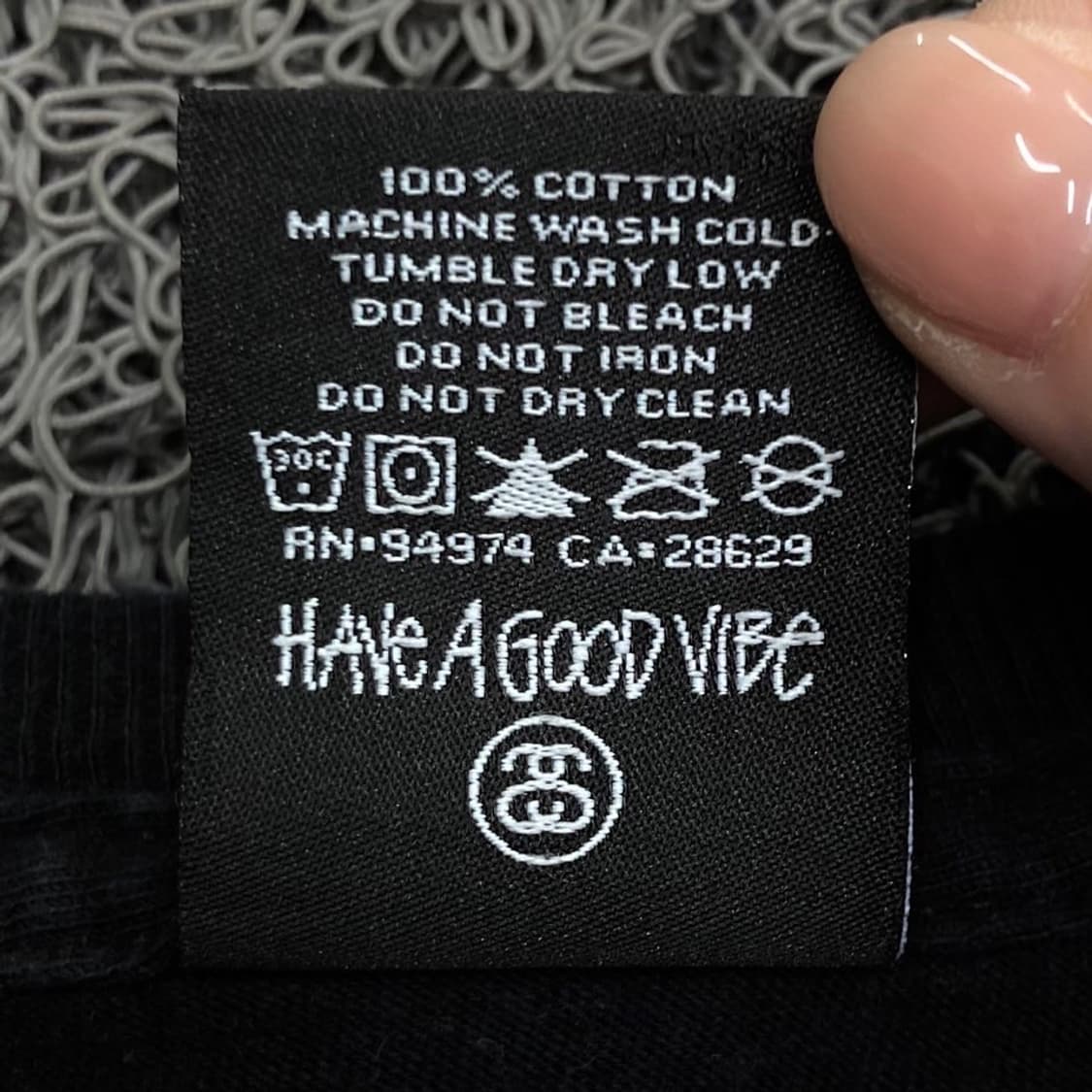 STUSSY No4 뱀피 블랙 반팔티 상품이미지3