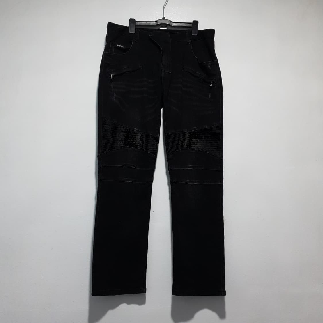 발망 바이커 진 블랙 지퍼 디테일 데님 팬츠 (실측 34-35인치) 상품이미지1