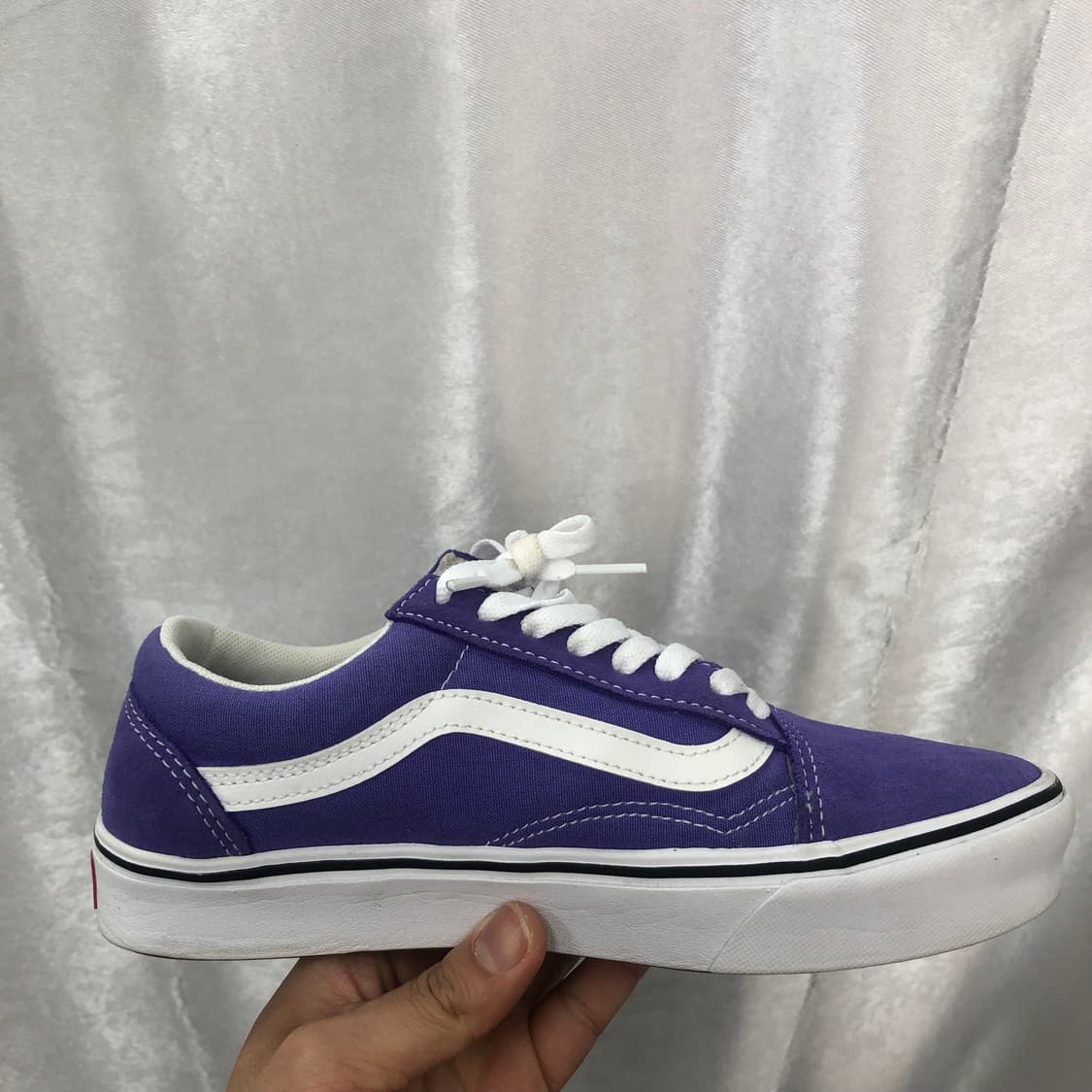 반스 컴피쿠시 올드스쿨 스니커즈 사이즈245 상품이미지3