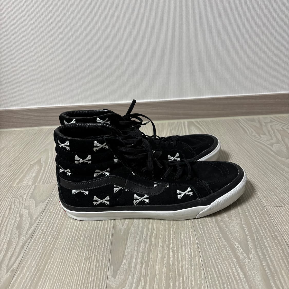 더블탭스x반스 스컬 하이탑 상품이미지4