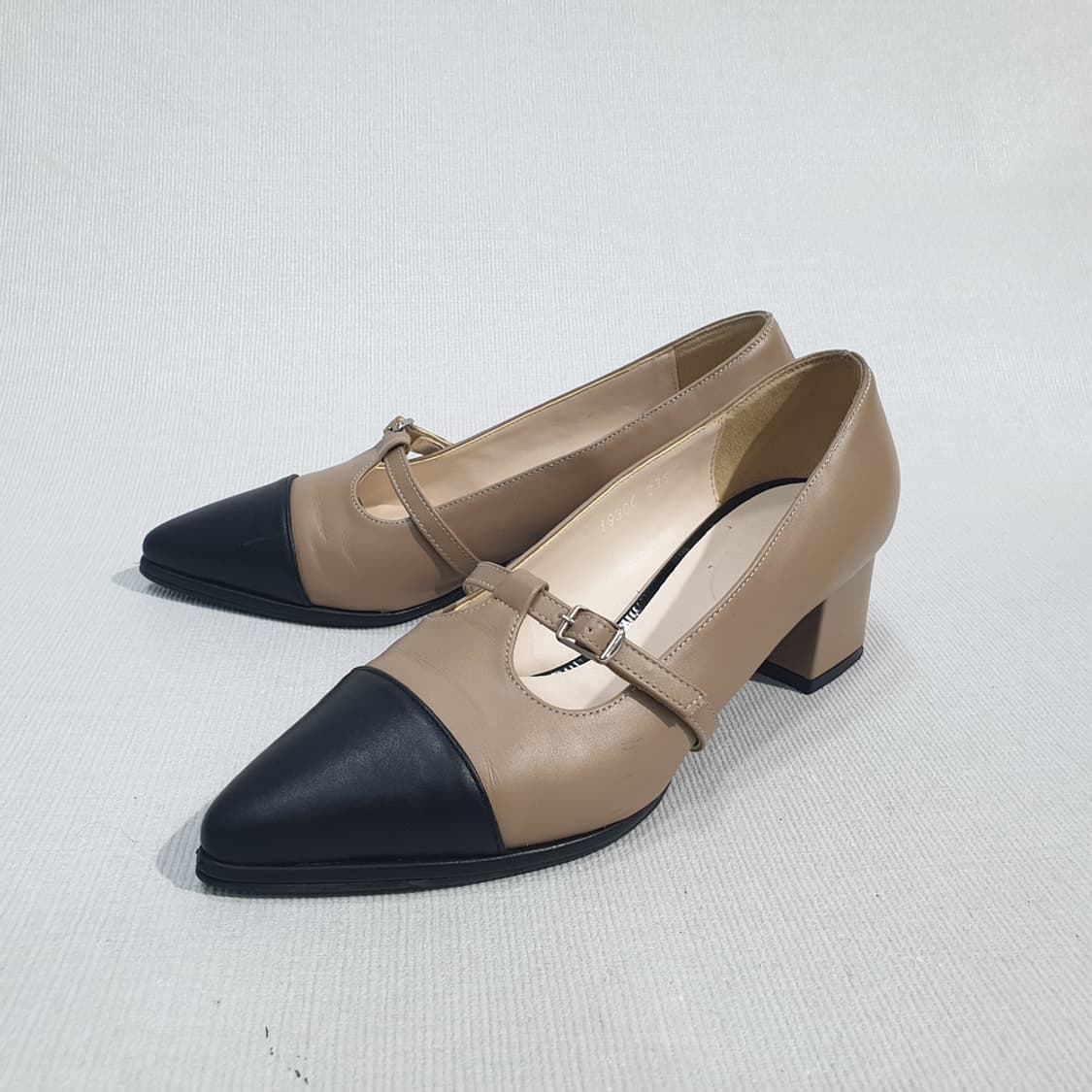 피스오브럭 스틸레토 발등 스트랩 펌프스 235 상품이미지2