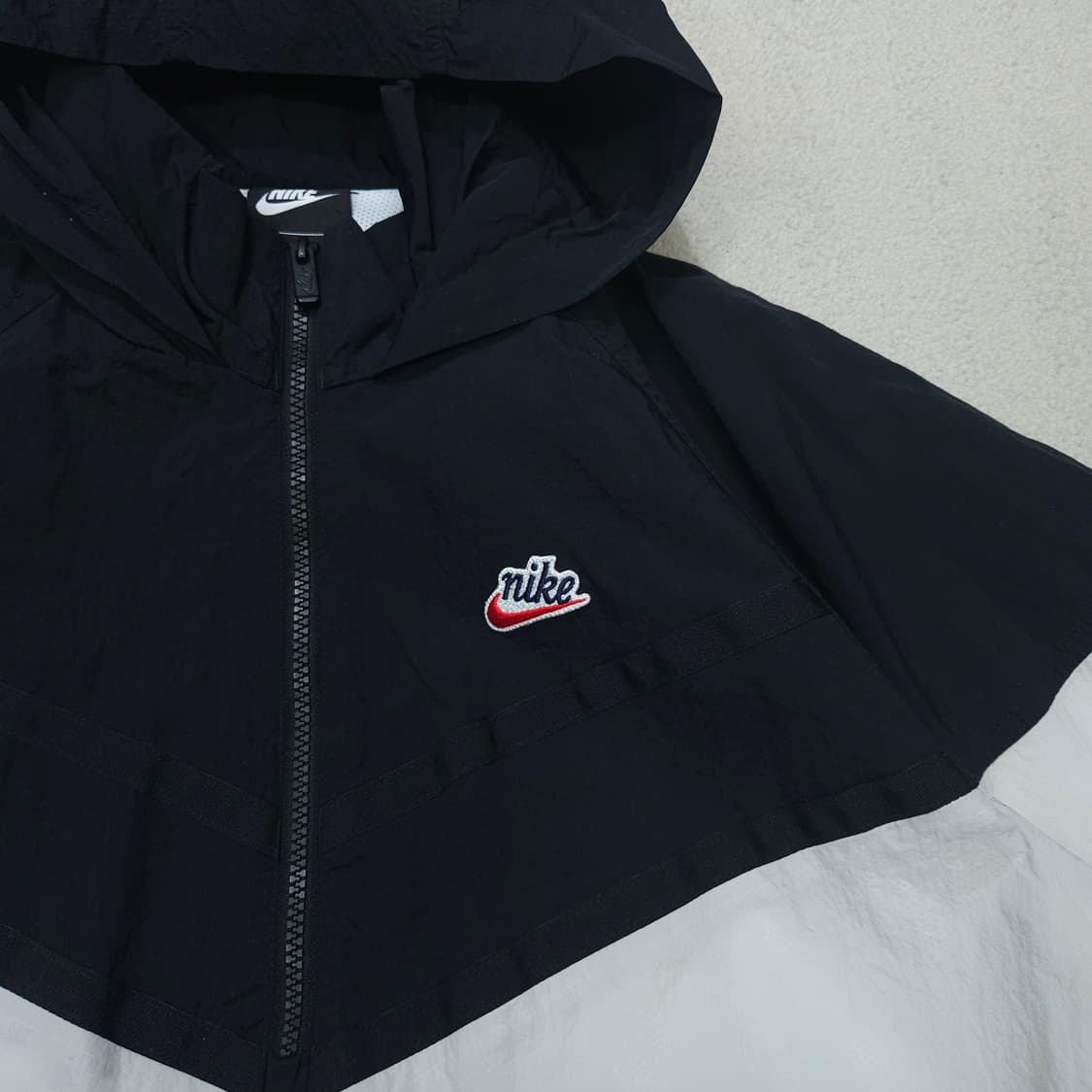나이키 윈드러너 아노락 L 상품이미지3