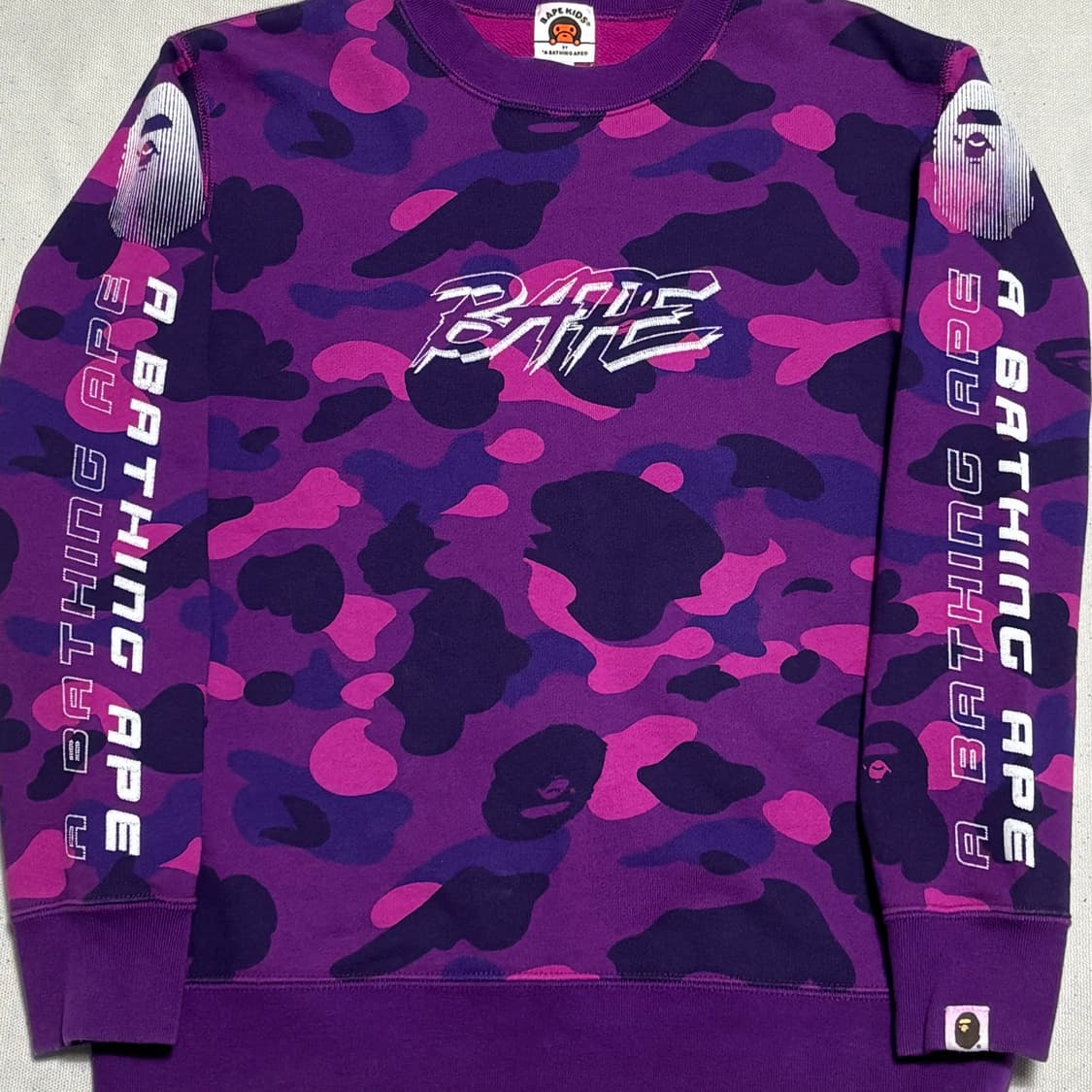 🫶🏻 베이프 키즈 퍼플 카모 맨투맨🫶🏻 상품이미지1